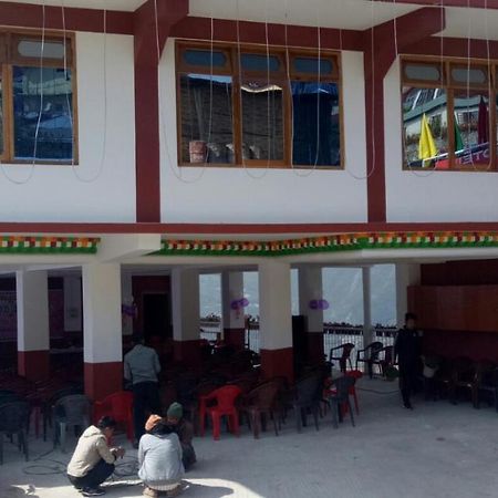 Hotel Diliphu Bomdila Exterior foto